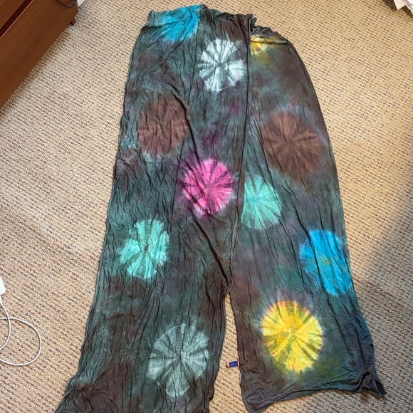 Chan Luu Vibrant Multicolor Scarf - Picture 8 of 12